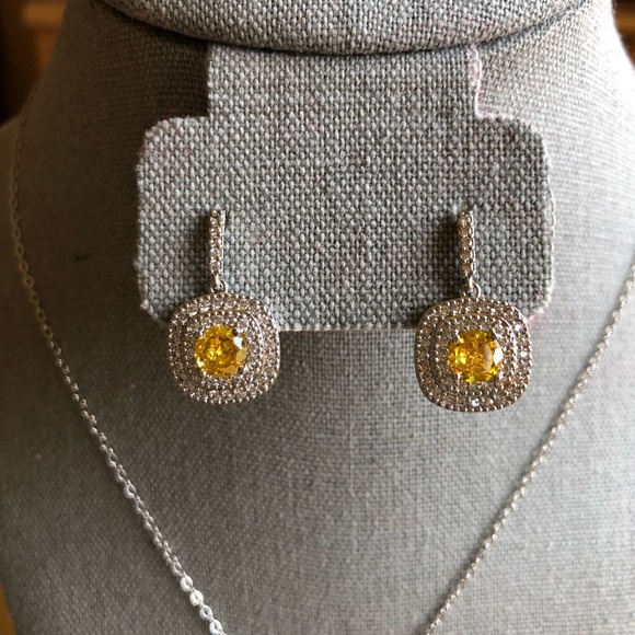 Classic Silver and Yellow Square Shape Zirconia Crystal Earrings Necklace Set - Picture 2 of 6